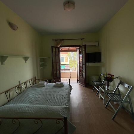 Sea & River Apartments Sidari  Ngoại thất bức ảnh