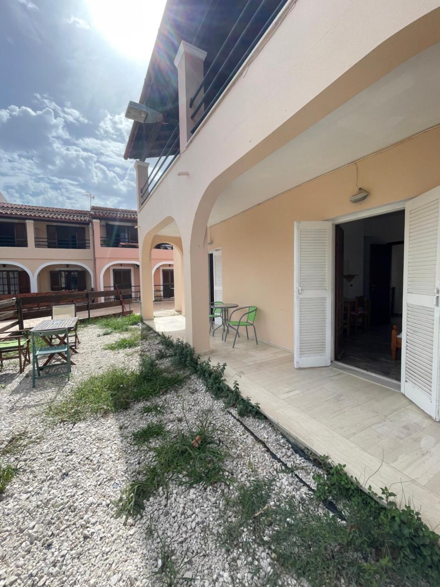 Sea & River Apartments Sidari  Ngoại thất bức ảnh