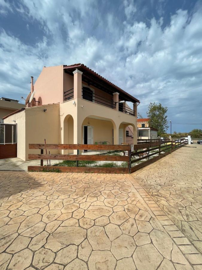 Sea & River Apartments Sidari  Ngoại thất bức ảnh